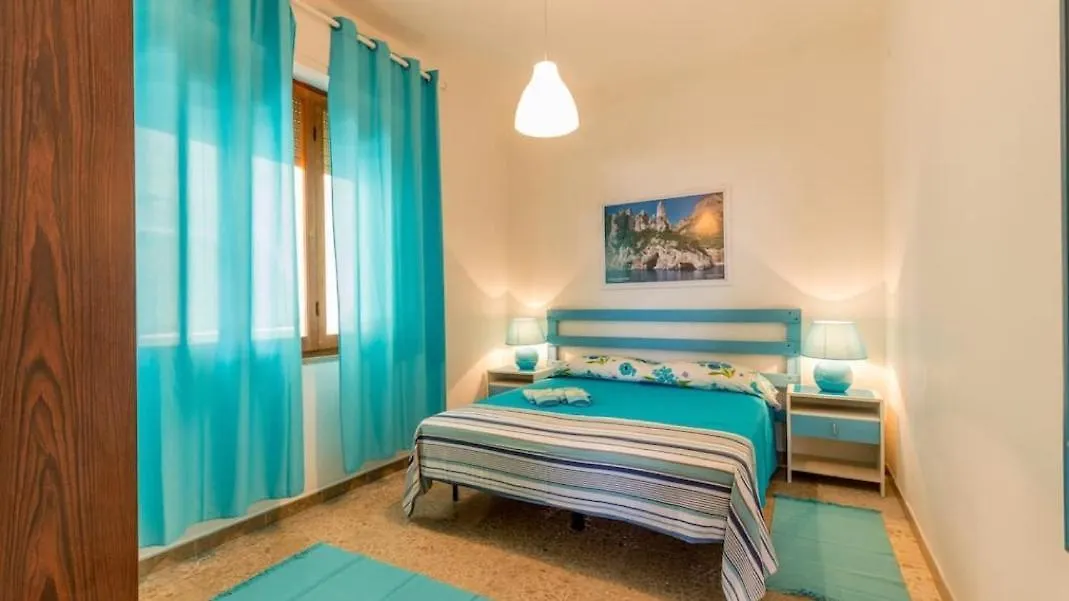 Apartment Family Holiday House By The Sea La Caletta